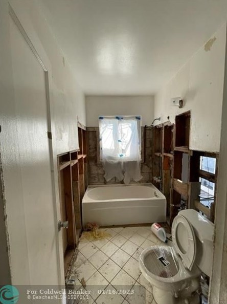 2506 Washington St, Hollywood FL  33020-5878 exterior