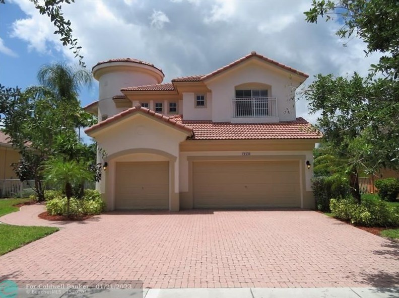 19430 Sw 30th St, Hollywood, FL 33029