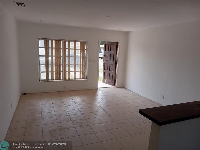 202 Sw 2nd Ter, Dania Beach, FL 33004
