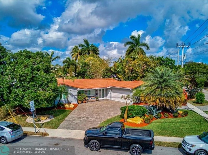 901 Mango Isle, Fort Lauderdale FL  33315-1325 exterior