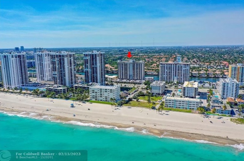 1600 Ocean Dr, Hollywood FL  33019-2447 exterior