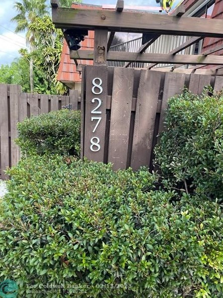 8278 Boca Rio Dr, Boca Raton FL 33433-8317 exterior