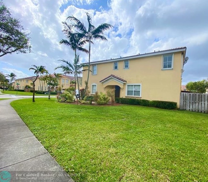 15035 9th Ln, Miami, FL 33194-2469