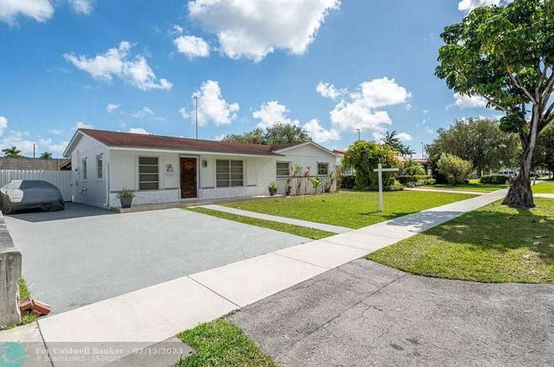 2721 117th Ct, Miami, FL 33175-2440