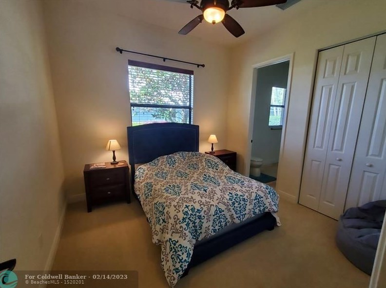 8234 Sanctuary Dr, Hobe Sound FL  33455-3960 exterior