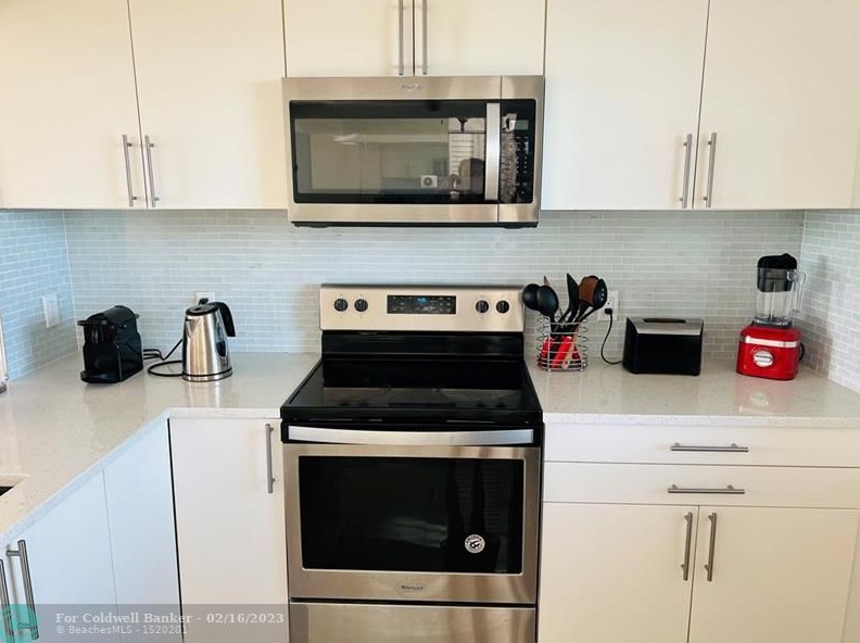 200 Se 5th Ave Apt 501, Dania Beach, FL 33004