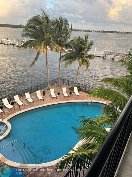 2678 N Federal Hwy #32, Boynton Beach, FL 33435