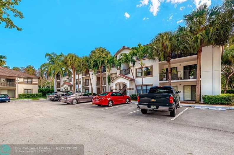 620 Park Rd, Hollywood FL  33021-8350 exterior