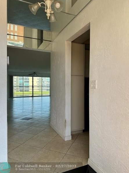 431 Se 3rd St #303, Dania Beach, FL 33004