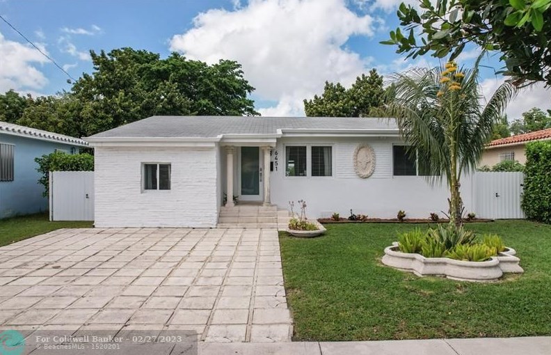 6451 Tamiami Canal Rd, Miami, FL 33126-4561