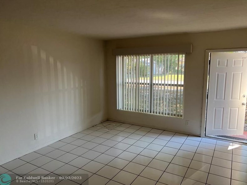 6921 Sw 25th St, Hollywood, FL 33023