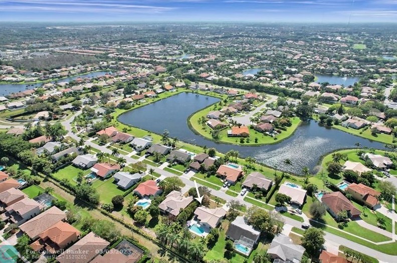 10561 Paso Fino Dr, Lake Worth FL  33449-8009 exterior