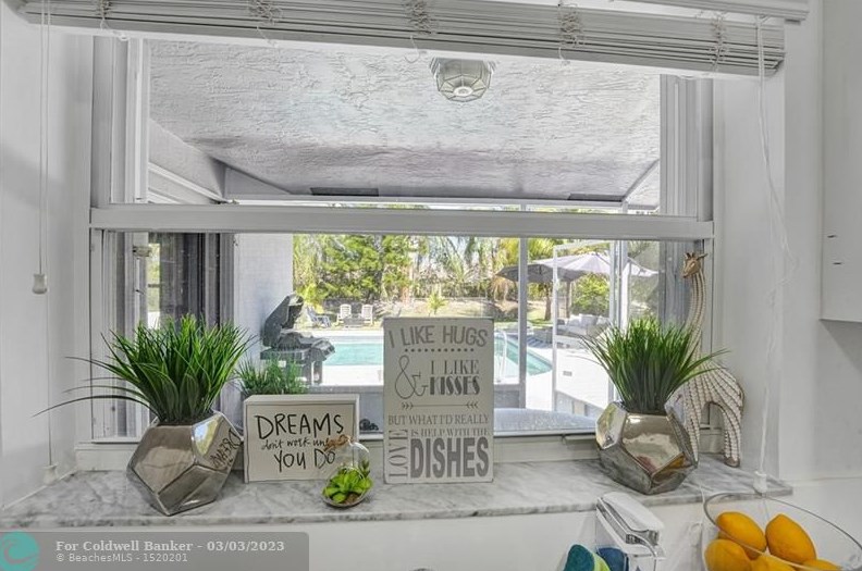 10561 Paso Fino Dr, Lake Worth FL  33449-8009 exterior