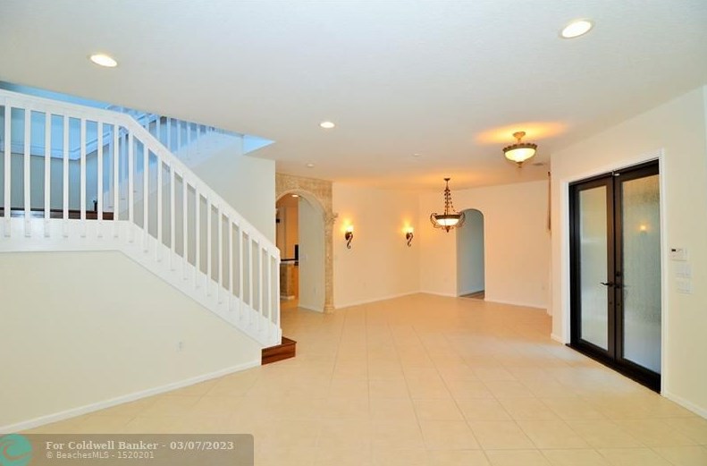 16376 Sw 31st St, Hollywood, FL 33027