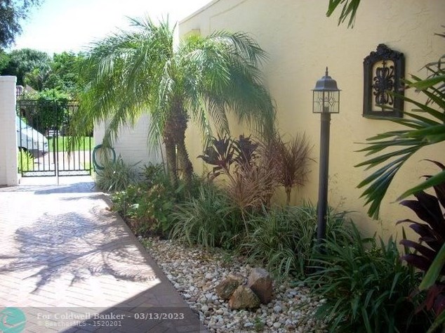 3578 Commodore Cir, Delray Beach, FL 33483