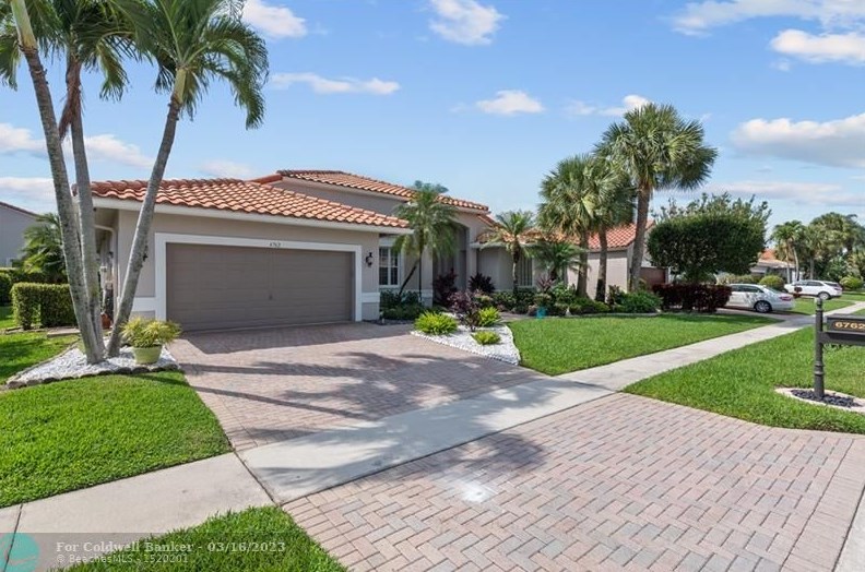 6762 Treves Way, Boynton Beach, FL 33437-6487