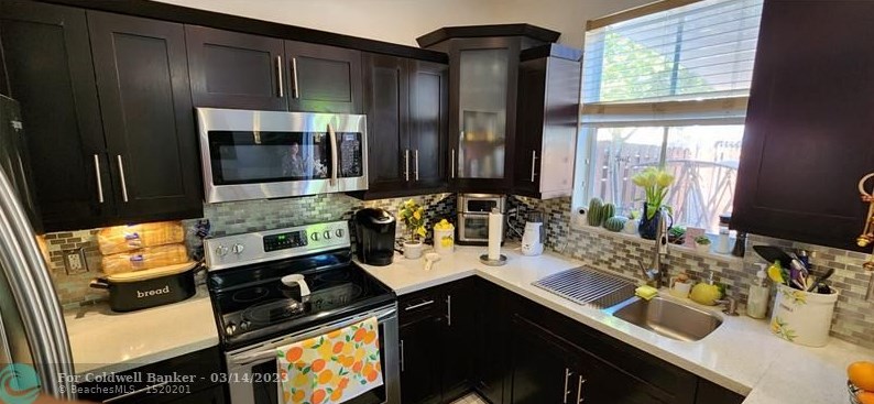 12425 Sw 124th Ter, Miami, FL 33186