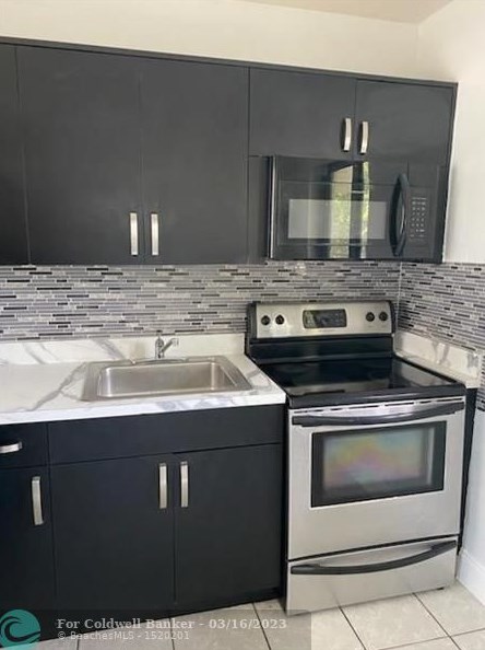 18259 Nw 23rd Ave Apt 1, Miami, FL 33056