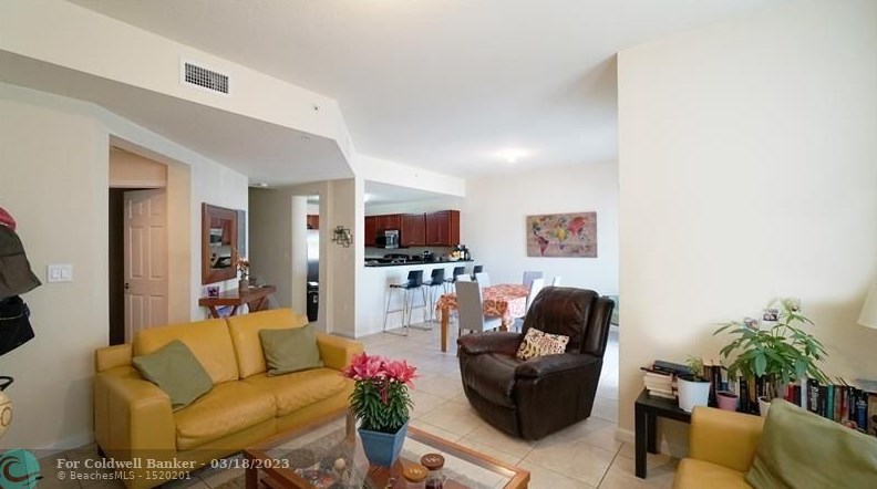 11501 Nw 89th St #207, Miami, FL 33178