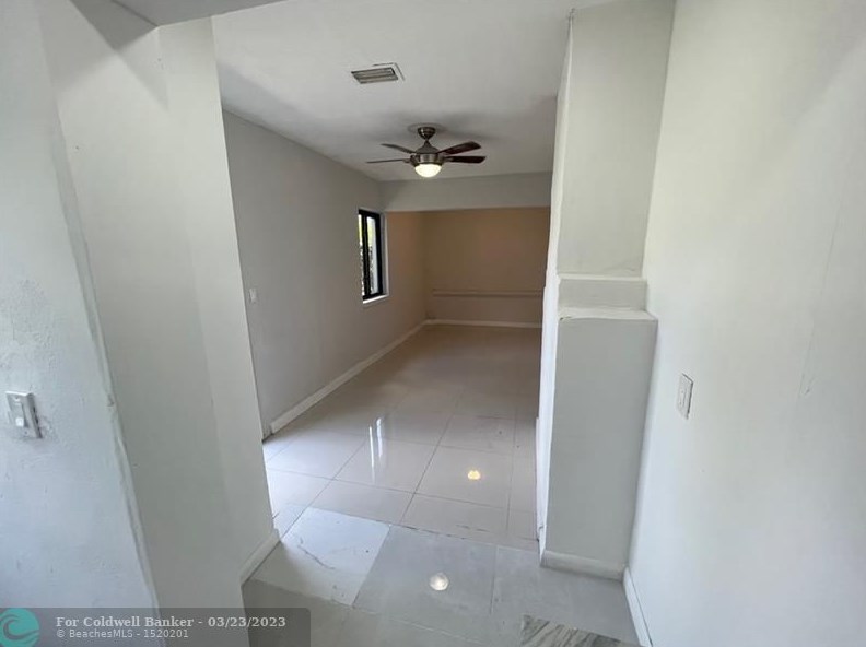 8240 Nw 1st Pl #4, Miami, FL 33150
