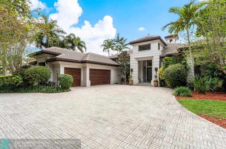 323 Merlin Way, Fort Lauderdale, FL 33324-2165
