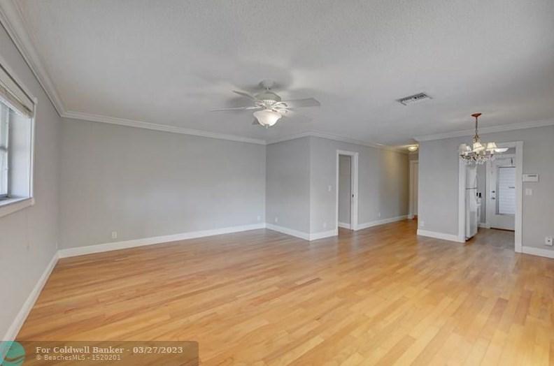 515 Crescent Dr, Hollywood, FL 33021-7501