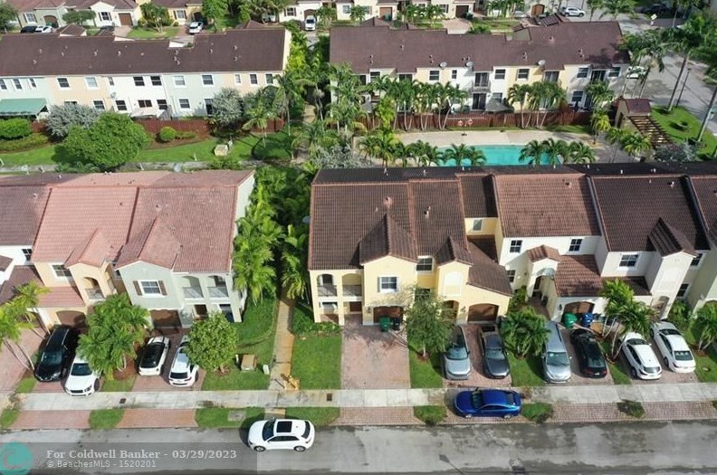 14945 41st Ln, Miami, FL 33185-4376