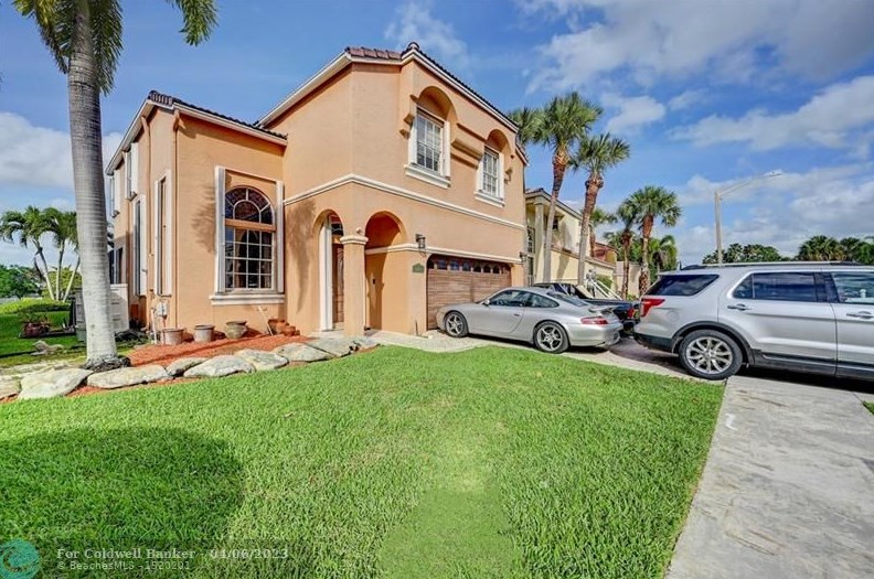 15623 5th St, Hollywood, FL 33028-1568