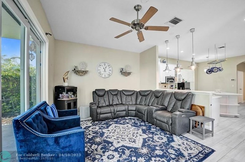 254 Starling Ln, Jupiter FL  33458-8377 exterior