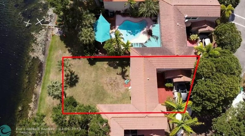 10942 Chandler Dr, Hollywood, FL 33026-4743