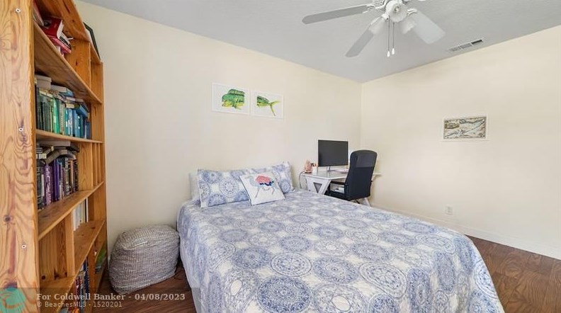 9648 Richmond Cir, Boca Raton FL  33434-2329 exterior