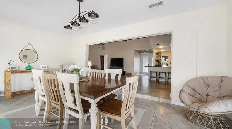 9648 Richmond Cir, Boca Raton FL  33434-2329 exterior