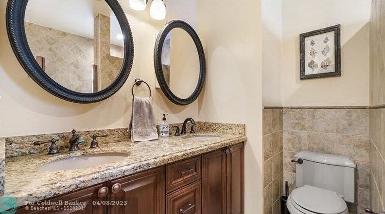 9648 Richmond Cir, Boca Raton FL  33434-2329 exterior