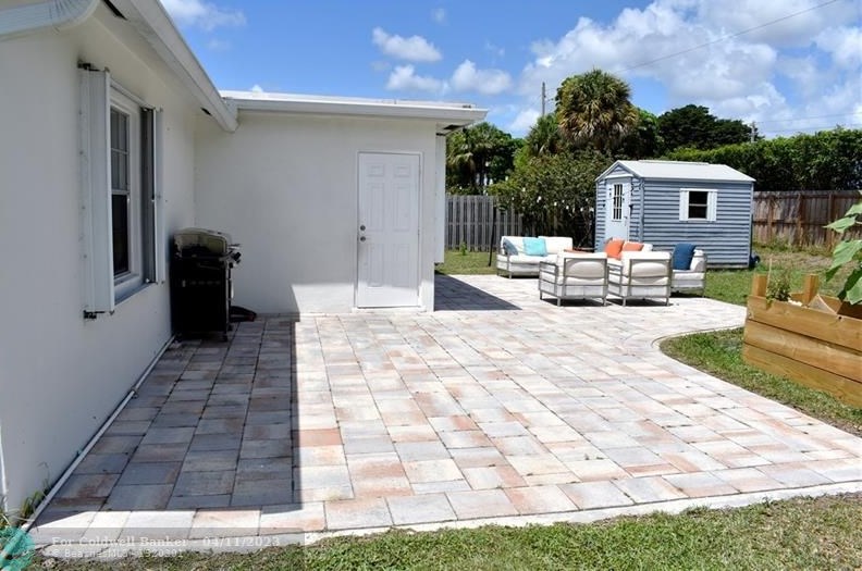 9339 Southampton Pl, Boca Raton FL  33434-2858 exterior