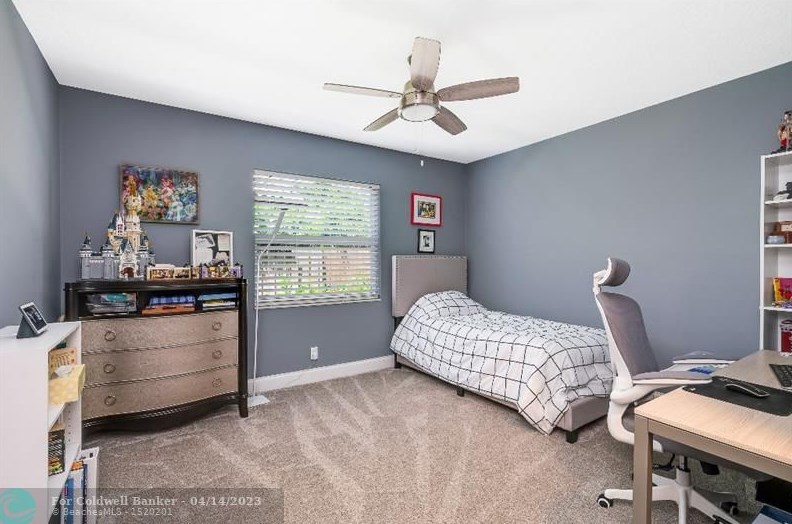 6148 Vista Linda Ln, Boca Raton FL  33433-8225 exterior