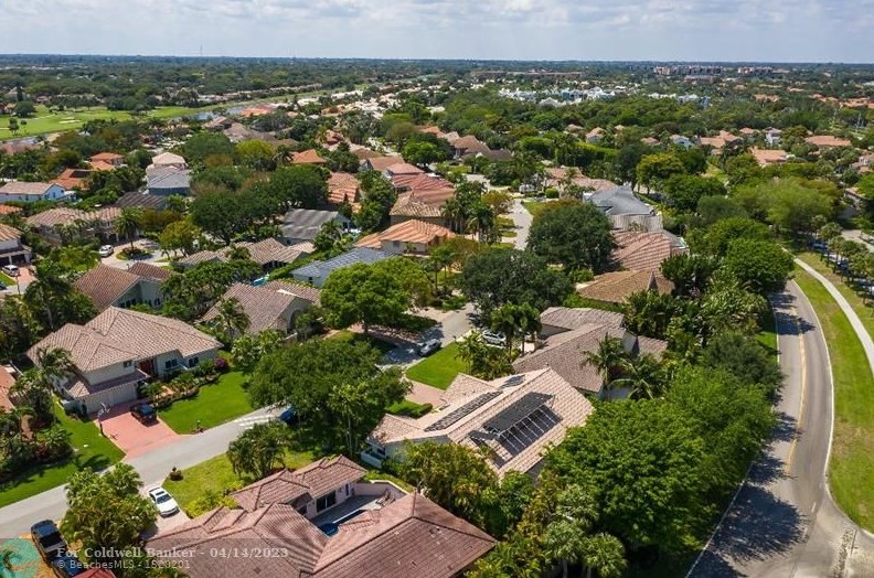 6148 Vista Linda Ln, Boca Raton FL  33433-8225 exterior