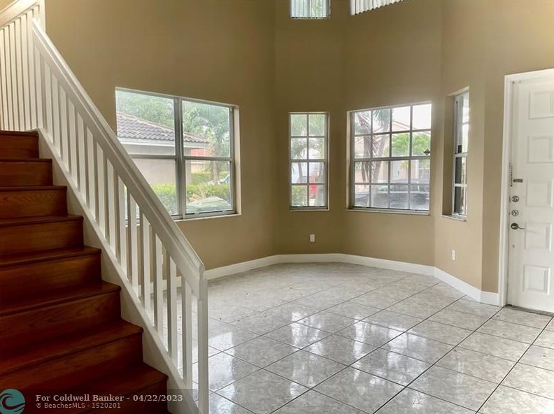 16333 Nw 18th St, Hollywood, FL 33028