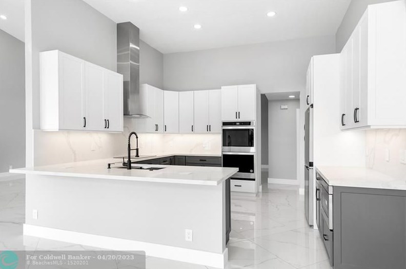 3914 Bimini Ave, Hollywood, FL 33026-4644