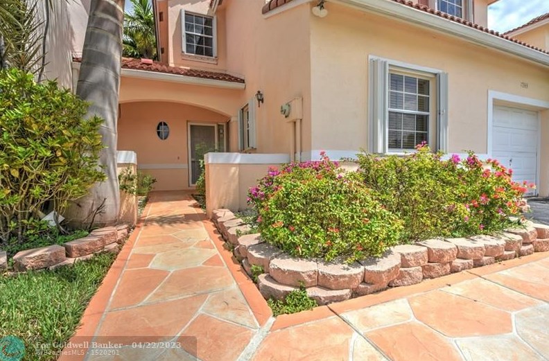 17333 6th Ct, Hollywood, FL 33029-3181