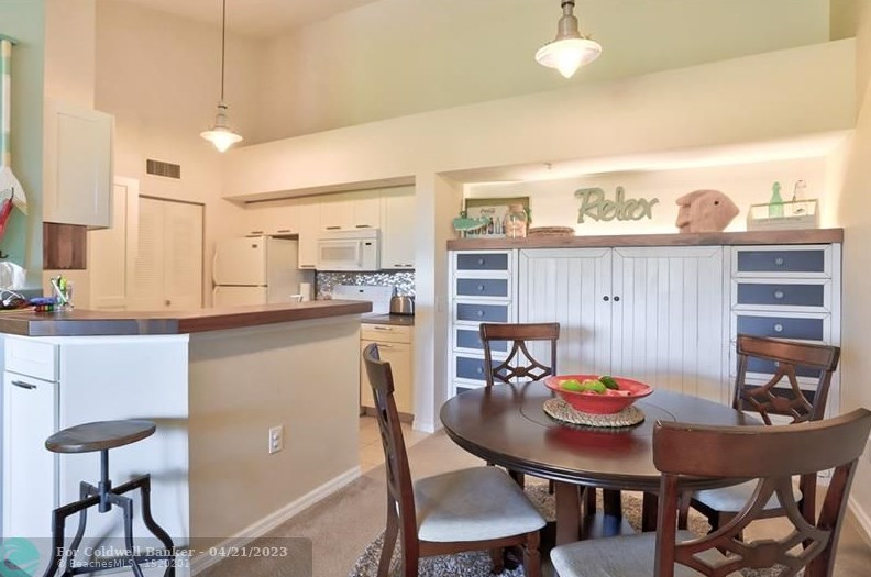 321 Villa Cir, Boynton Beach, FL 33435
