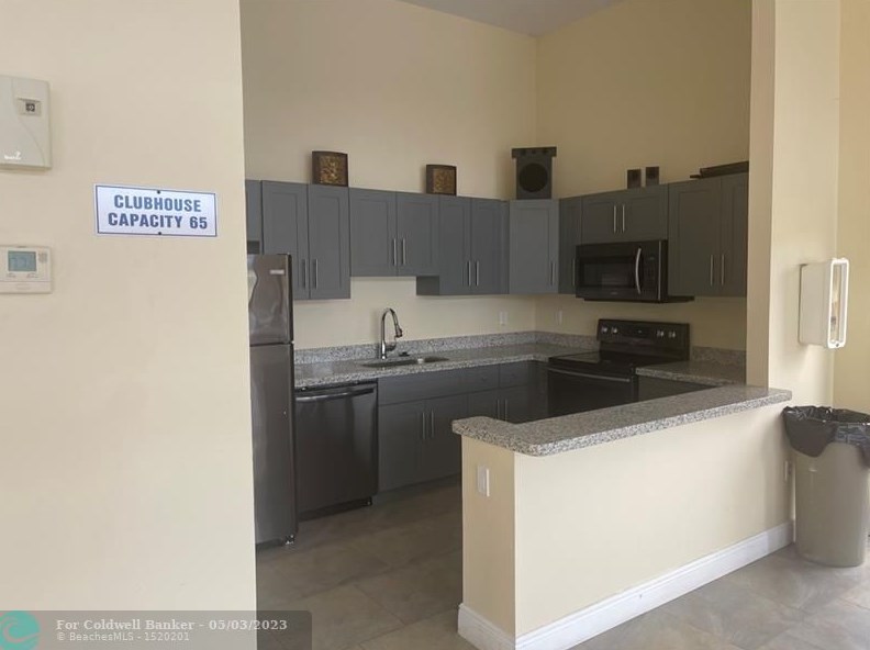 630 214th St, Miami FL  33169-2163 exterior