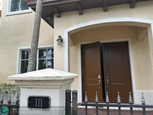 111 Nw Gardner St, Boca Raton, FL 33432