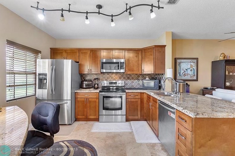 6538 Via Regina #6538, Boca Raton, FL 33433