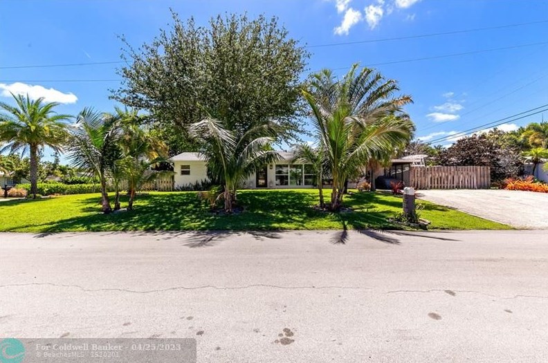498 34th St, Boca Raton, FL 33431-6032