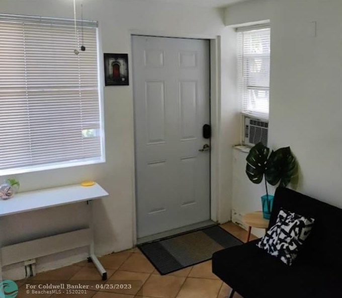1700 S Surf Rd #2, Hollywood, FL 33019