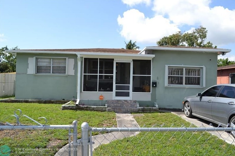 2502 Funston St, Hollywood, FL 33020-5838
