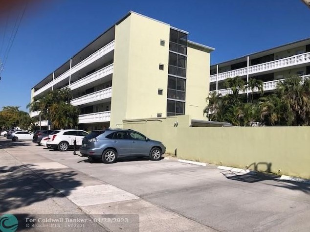 1425 Arthur St #314b, Hollywood, FL
