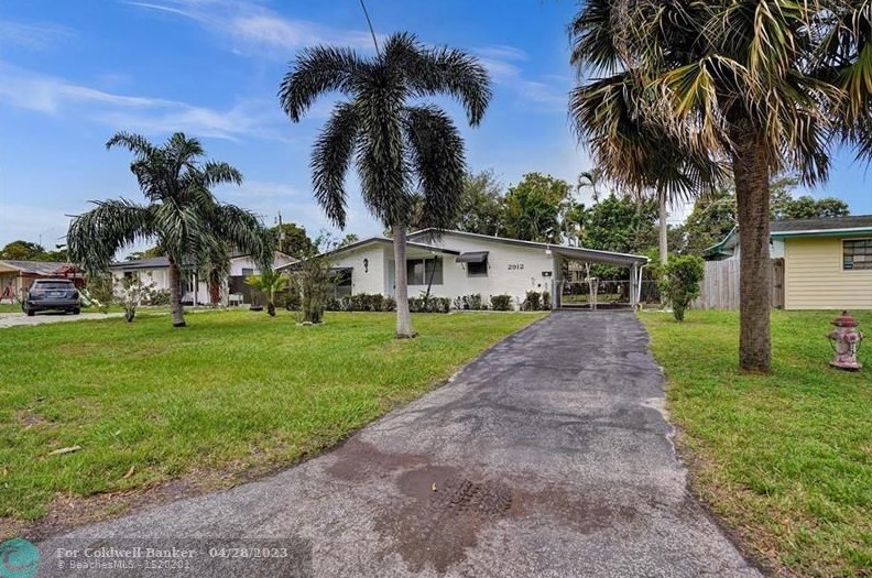 2912 Acapulco Dr, Hollywood, FL 33023