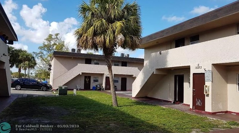 18257 Nw 23rd Ave #4, Miami, FL 33056