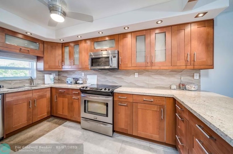 400 S Hollybrook Dr #303, Hollywood, FL 33025